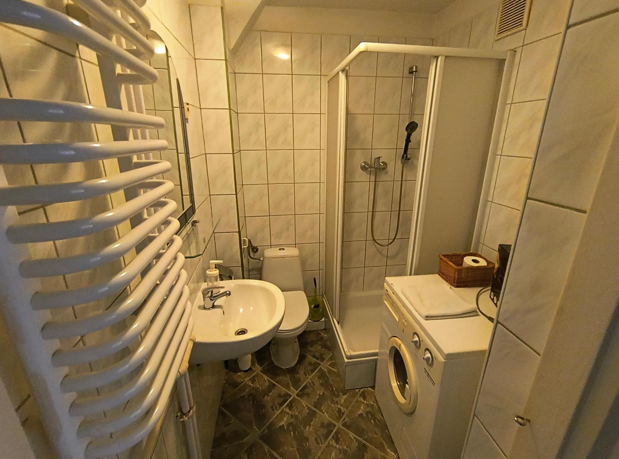 Zlota Center Apartament Warszawa Exteriör bild
